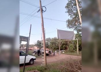 Accidente laboral en Iguazú: operario sufre quemaduras tras tocar cable de alta tensión