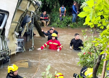 Luto en la UNaM por la muerte de siete estudiantes en la tragedia del Yazá: decretan tres días de duelo