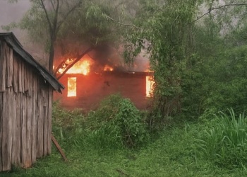 Perdieron todo en un incendio y ahora necesitan ayuda para volver a empezar