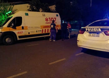 Posadas: hombre quedó atrapado en la reja del primer piso de su terraza