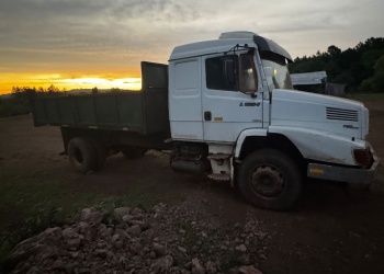 Murió un trabajador aplastado por un camión en una zona rural del sur provincial