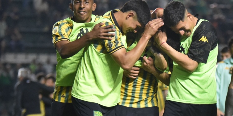 QUIERE QUEDARSE. Aldosivi buscará salvarse ante San Martín de San Juan.