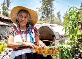 Amalia Salas: habla la mujer de la Madre Tierra