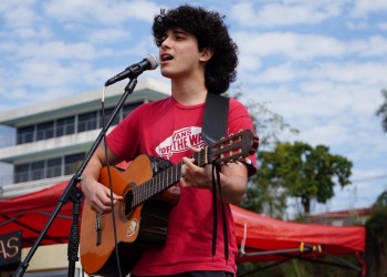 “Tengo que fingir”, nuevo tema del músico posadeño Martín Verón