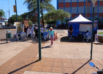 En la previa al Día de la Enfermería Argentina, profesionales de Apóstoles realizaron controles y actividades de promoción de la salud