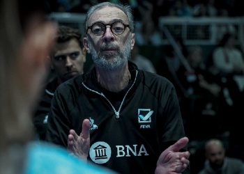 Voleibol: El ex- jugador y DT de la selección Argentina, Daniel Castellani llega a Posadas