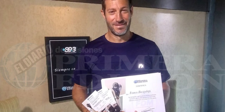 SONRISA. Franco Bacigalupi, el primero en retirar sus entradas para el 27.