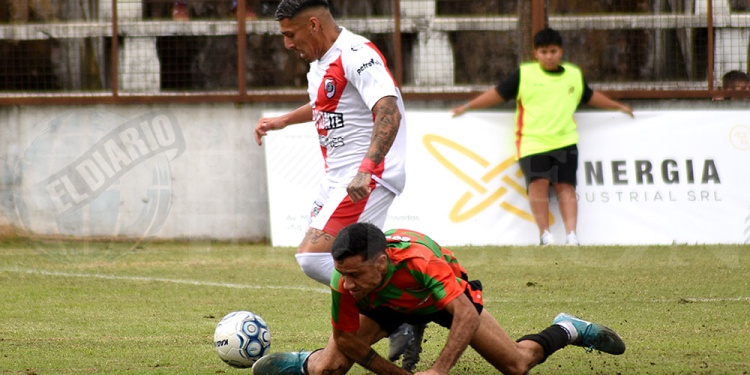 ARRIBA EN EL HISTORIAL. Guaraní derrotó a Colonial por 3-1 en la primera ronda.