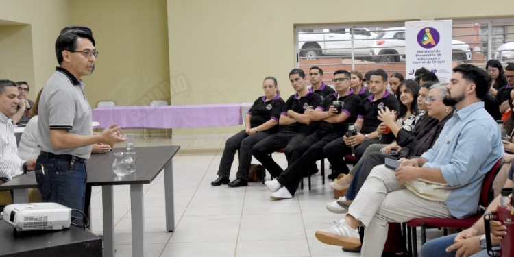 ATENCIÓN INTEGRAL. “La problemática con la que trabajamos es muy compleja y requiere respuestas articuladas, superadoras, donde el centro es la persona y donde todos tenemos algo para aportar”.