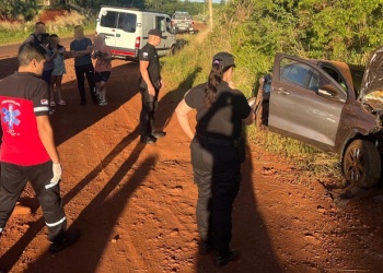 Tres personas terminaron lesionadas tras un despiste sobre la ruta Provincial 5