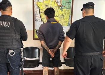 Insólito: buscado por robo en una iglesia, lideraba protesta por inseguridad