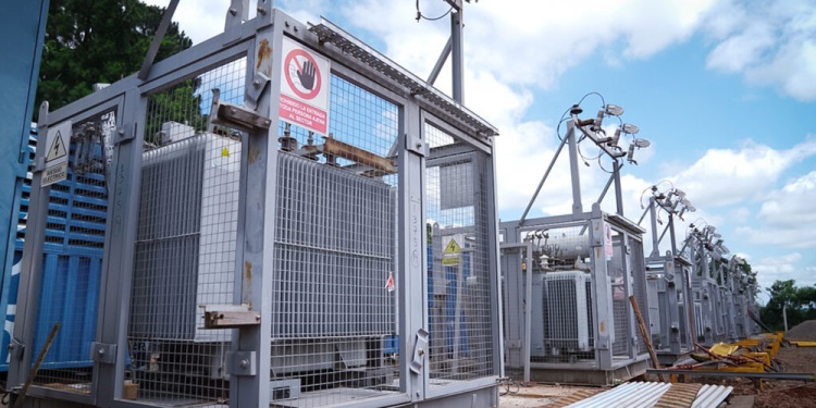 PRESUPUESTO. Misiones impulsa obras eléctricas mientras negocia su inclusión en el proyecto de fondos 2026.