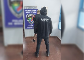 Violento desorden en la Chacra 145 dejó dos policías heridos y un detenido en Posadas
