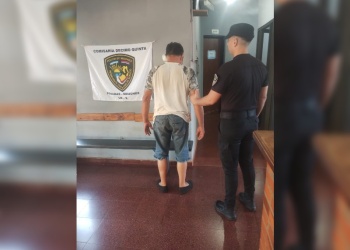 Riña y amenazas derivaron en un allanamiento con un detenido y armas incautadas en Posadas