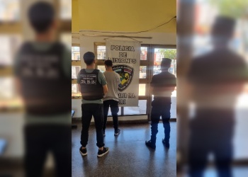 Un hombre fue detenido tras romper los cristales de una pizzería en represalia por haber sido despedido