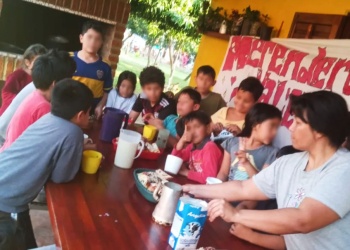 Merendero de Garupá pide solidaridad para seguir subsistiendo