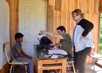 Por primera vez, Asuntos Guaraníes articuló  operativo con ANSeS, PAMI y RENAPER