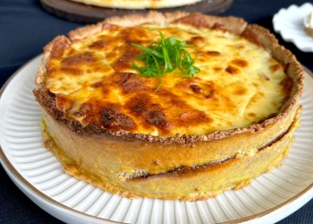 Tarta integral de puerros y jamón magro