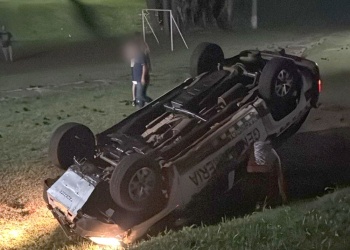 Dos gendarmes lesionados tras el vuelco de una camioneta oficial en San Pedro