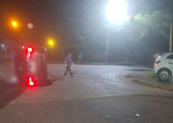 Vuelco, muerte y dos heridos en un choque en Posadas