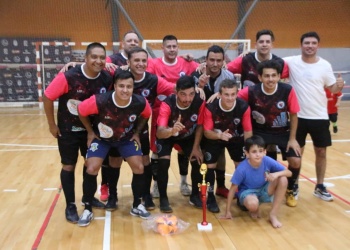 Futsal: Blanc se consagró en el Municipal +35