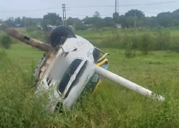Posadas: dos personas heridas tras el despiste y vuelco de un auto