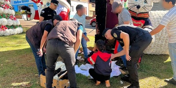 A SALVO. La menor fue hallada el lunes 8 de diciembre dormida adentro del adorno alegórico a la celebración tradicional.