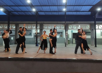 El abrazo del tango conquista nuevas generaciones en Posadas
