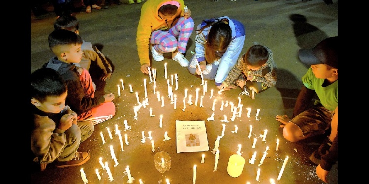 DOLOR POR “CASIMIRO” SOTELO. Familia y amigos reclamaron justicia por el entrenador de equipos infantiles y femeninos de fútbol en la zona sur de Posadas.