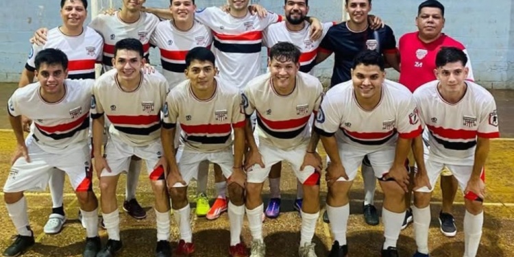 CON PASAJE A LA DEFINICIÓN. Taponazo Futsal dejó en el camino a Judas.