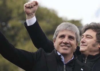 “Javier Milei cree que es más capaz que su equipo económico”