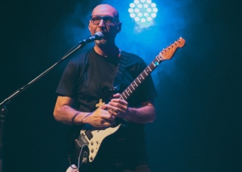 Bitácora, el regreso al pop rock del músico Osvaldo de la Fuente