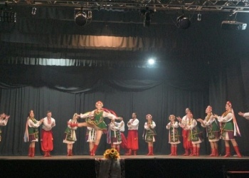 La Asociación Ucraniana 27 de Agosto cierra el año con una gran velada artística