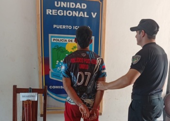 Puerto Iguazú: un exconvicto amenazó a su pareja con un machete, atacó a policías y terminó detenido