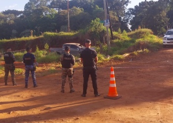 Persecución en la Ruta 101 terminó con el secuestro de unos 50 fardos de marihuana