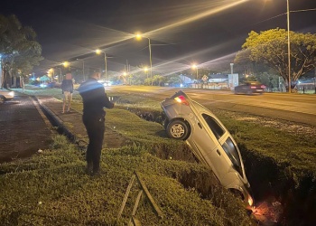 Aristóbulo del Valle: perdió el control al encender el auto y terminó herida tras caer a una zanja