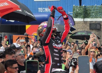 Una vez más, Canapino se coronó campeón del TC