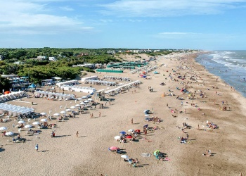 Vacaciones: el turismo interno resiste, pero con fuertes distorsiones de precios y competencia del exterior