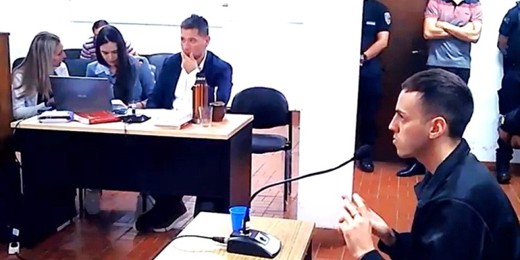 DECLARÓ TRES VECES. El acusado en todo momento negó la mala relación con sus padres y el hecho que le endilgan.