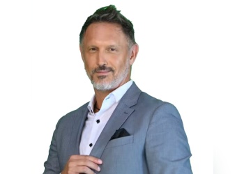 “Llegué muerto”: el periodista David Kavlin sufrió dos infartos y está internado