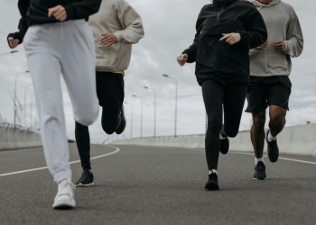 Más del 70% de jóvenes inactivos son mujeres y diversidades