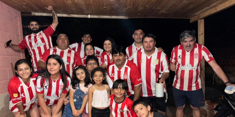 FAMILIA UNIDA. Así se vivió en Wanda el desenlace del Clausura de la LPF. (Gentileza C.Reble).