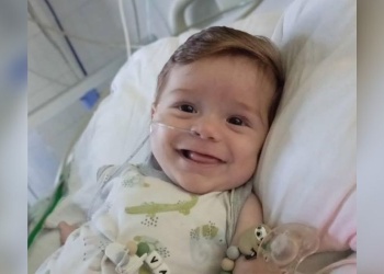 Un corazón para Valen: bebé correntino de 8 meses espera por un corazón en el Garrahan