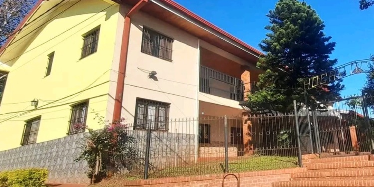 A LA ESPERA. Actualmente, once niños residen en el hogar.