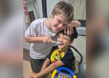 Jeremías tiene parálisis cerebral y necesita la ayuda de todos para mejorar su calidad de vida