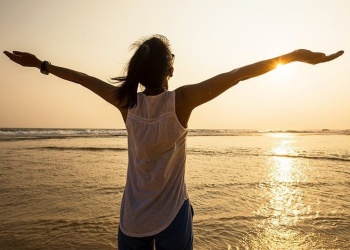 Ayudar sin permiso es invadir