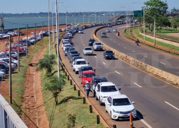 Récord de cruces en el puente, pero mermaron las ventas en Encarnación