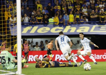 Racing pisó fuerte en la Bombonera y dejó a Boca sin final del Clausura