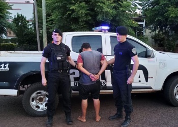 Apóstoles: un joven fue detenido tras amenazar a su familia con un puñal