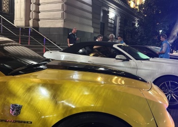 Desbaratan una red de contrabando de autos de lujo usados en videoclips y eventos